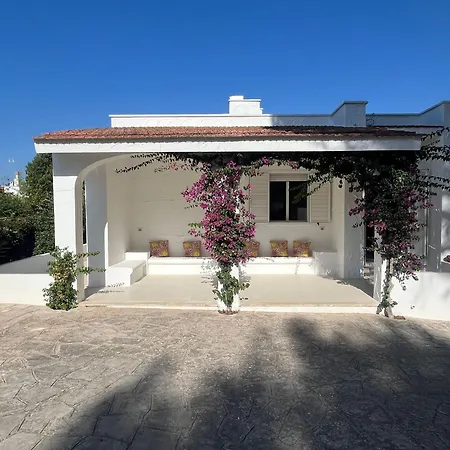 Bouganville * Ostuni